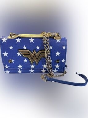 Wonder Woman Star Accent Crossbody Bag/Wallet - Blue & White